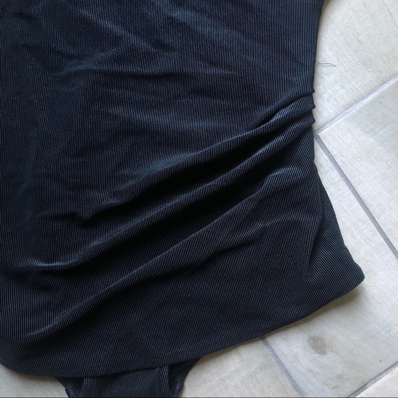 Gottex front skirted side swept ribbed one piece bathing suit black. Size 14. - Picture 5 of 11